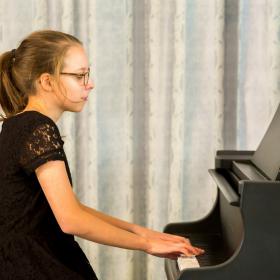 2019. 11. 19. Leopold Mozart 300. születésnapja Háziverseny