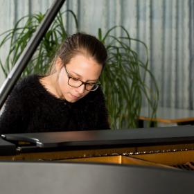 2019. 11. 19. Leopold Mozart 300. születésnapja Háziverseny